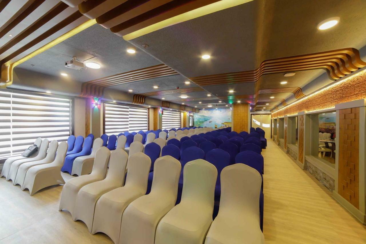 Bhavanam Regency Guruvayoor Guruvāyūr Eksteriør bilde